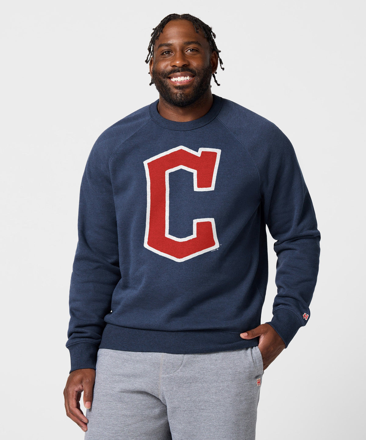 Cleveland Guardians Cap Logo '22 Crewneck