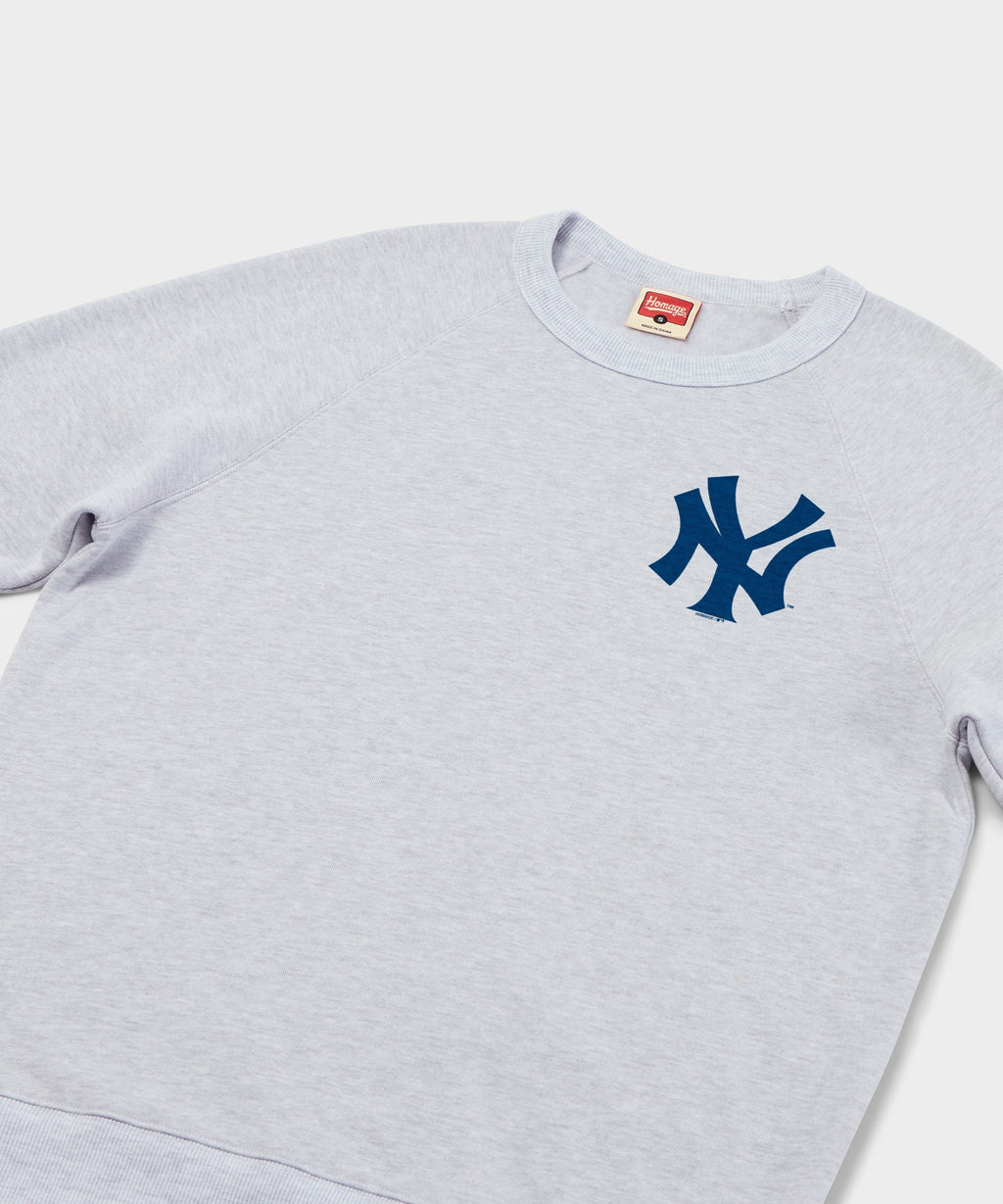 New York Yankees Jersey Logo '47 Crewneck