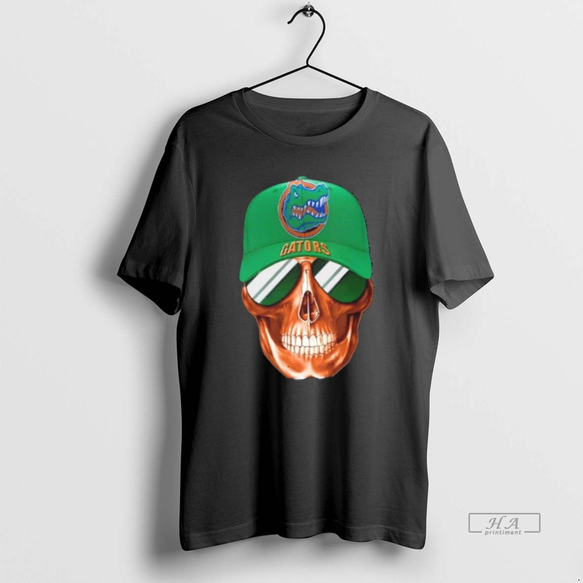 Official Skull Wearing A Cap And Smile Florida Gators Fans