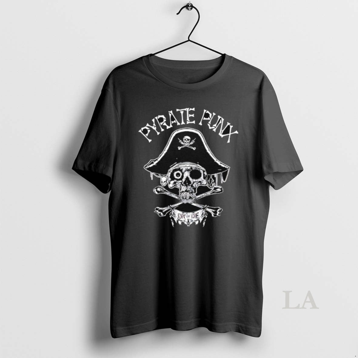 Original Pyratepun X Diy Or Die Skull