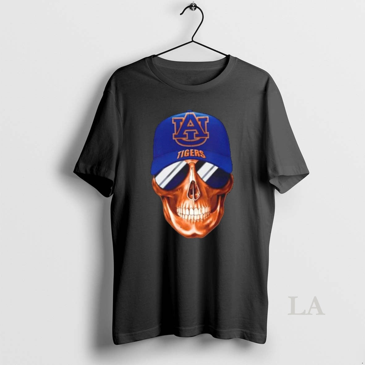 Original Skull Wearing A Cap And Smile Auburn Tigers Fans